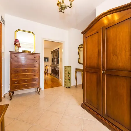 Διαμέρισμα Verdi